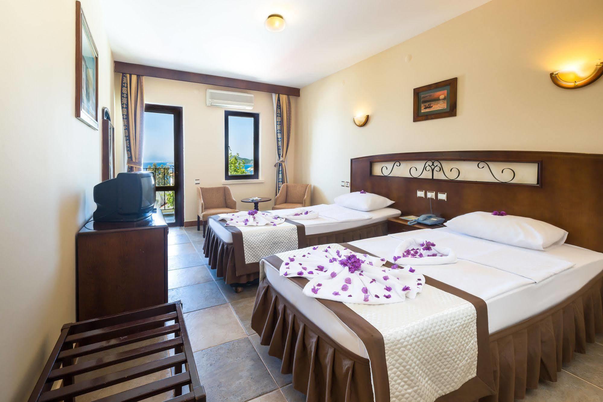 Hotel Club Phellos Kas Exterior photo