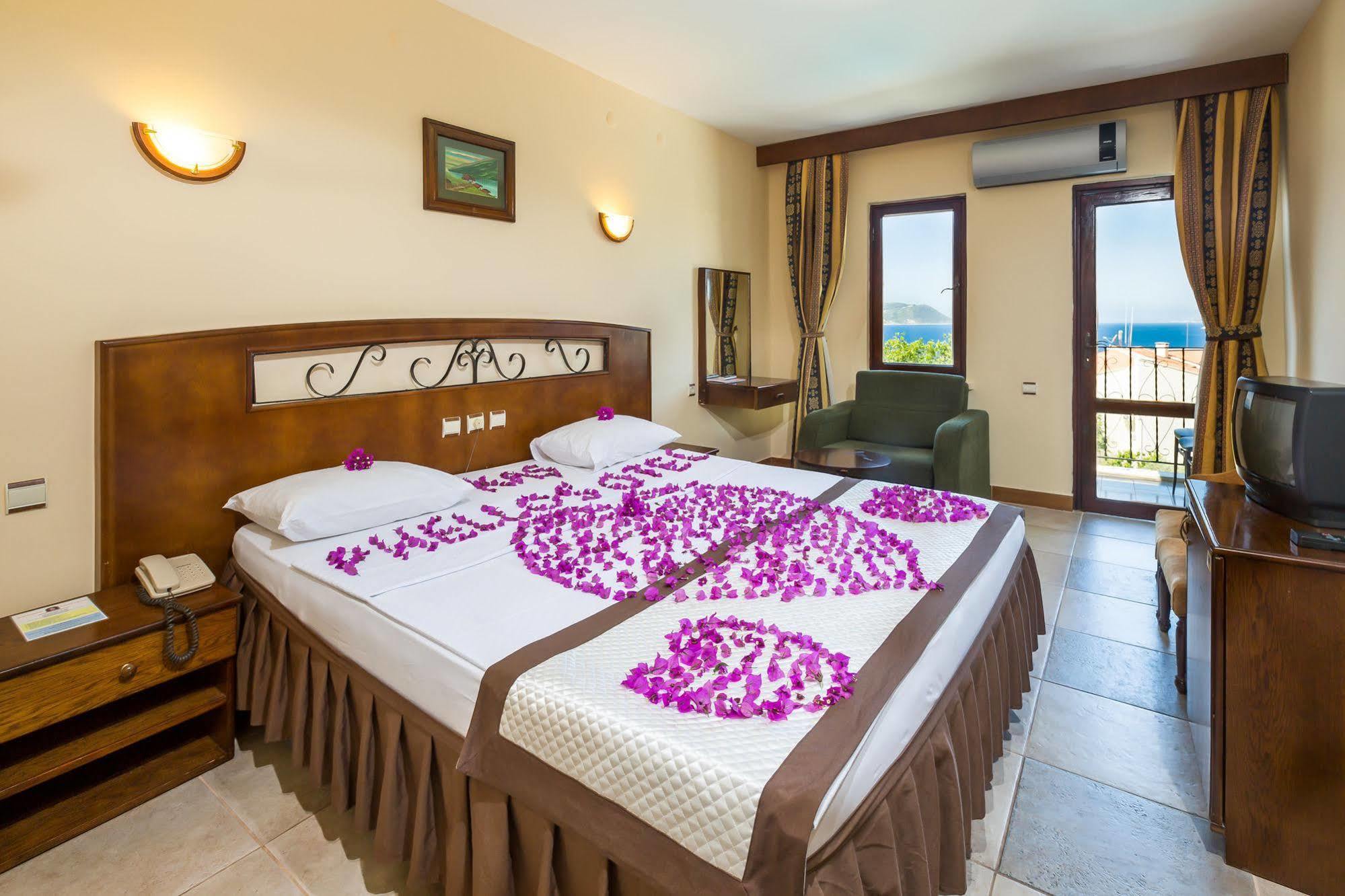 Hotel Club Phellos Kas Exterior photo